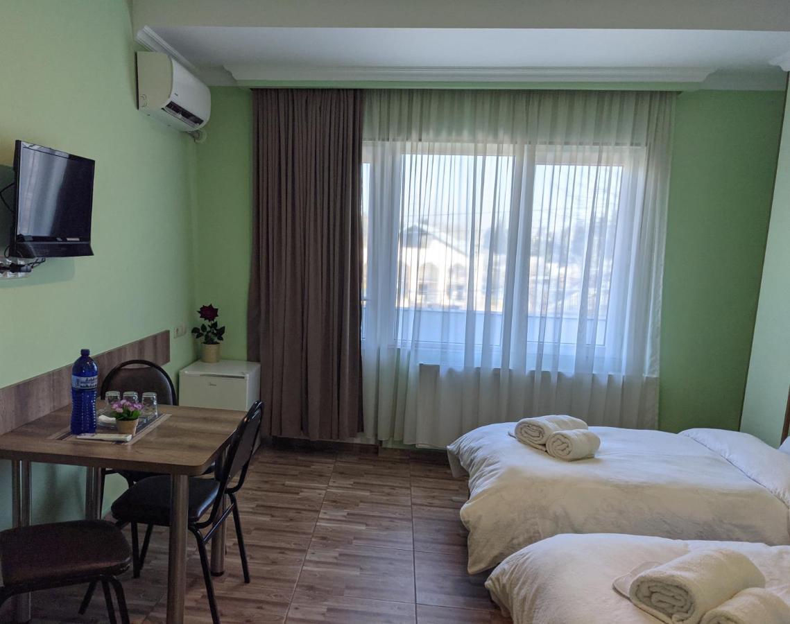 Tbilisi Airport Hotel - Atu Luaran gambar